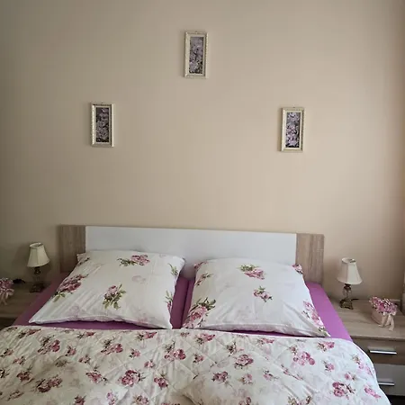 Apartment Hochweis *